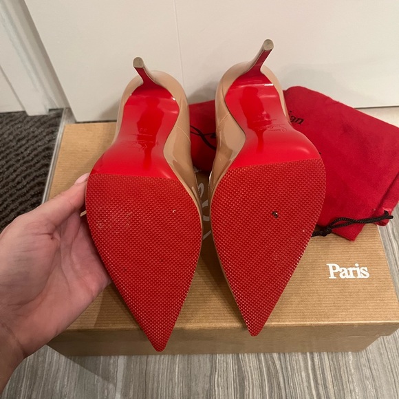 CHRISTIAN LOUBOUTIN
So Kate Patent Pointed-Toe Red Sole Pump - Picture 5 of 7